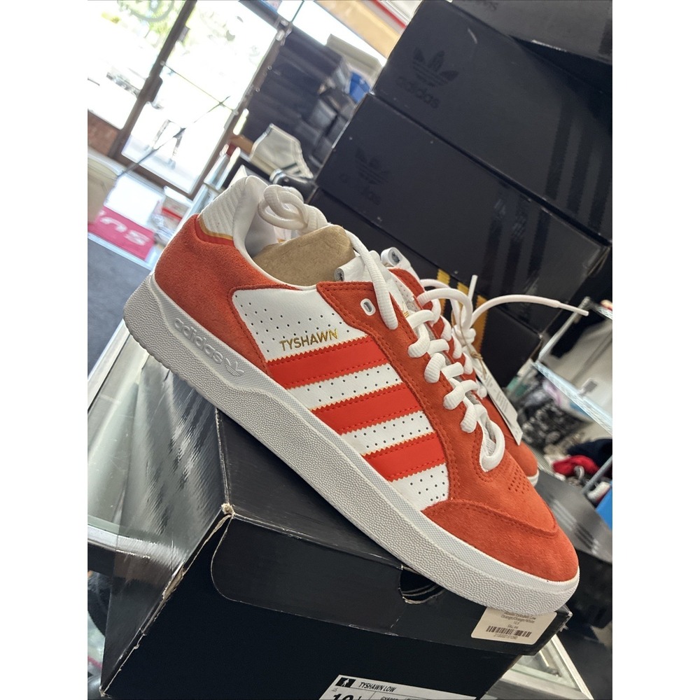 Adidas Tyshawn Low Orange White Skateboarding Shoes Sneaker GY6955 Men's Sz 10.5
